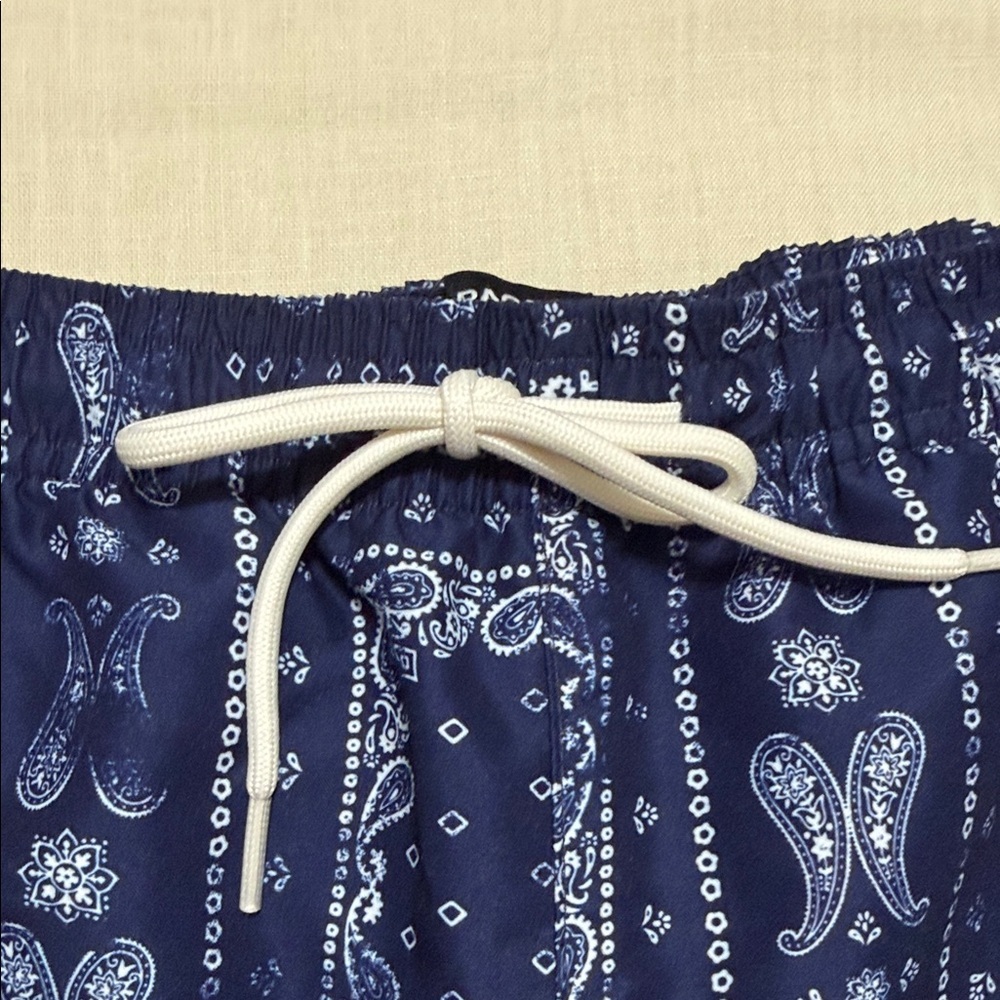 PacSun Men’s Navy Bandana Paisley Print Swim Trunks, Size Small. - Picture 3 of 12